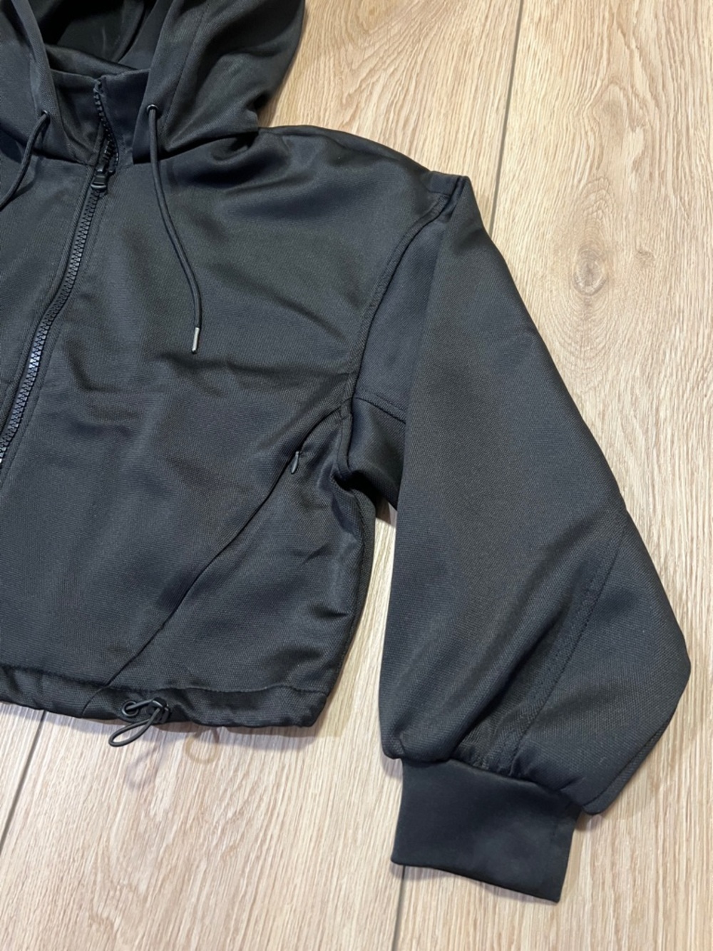 Zara Women’s Cropped Hooded Bomber Jogger Jacket - Picture 4 of 16